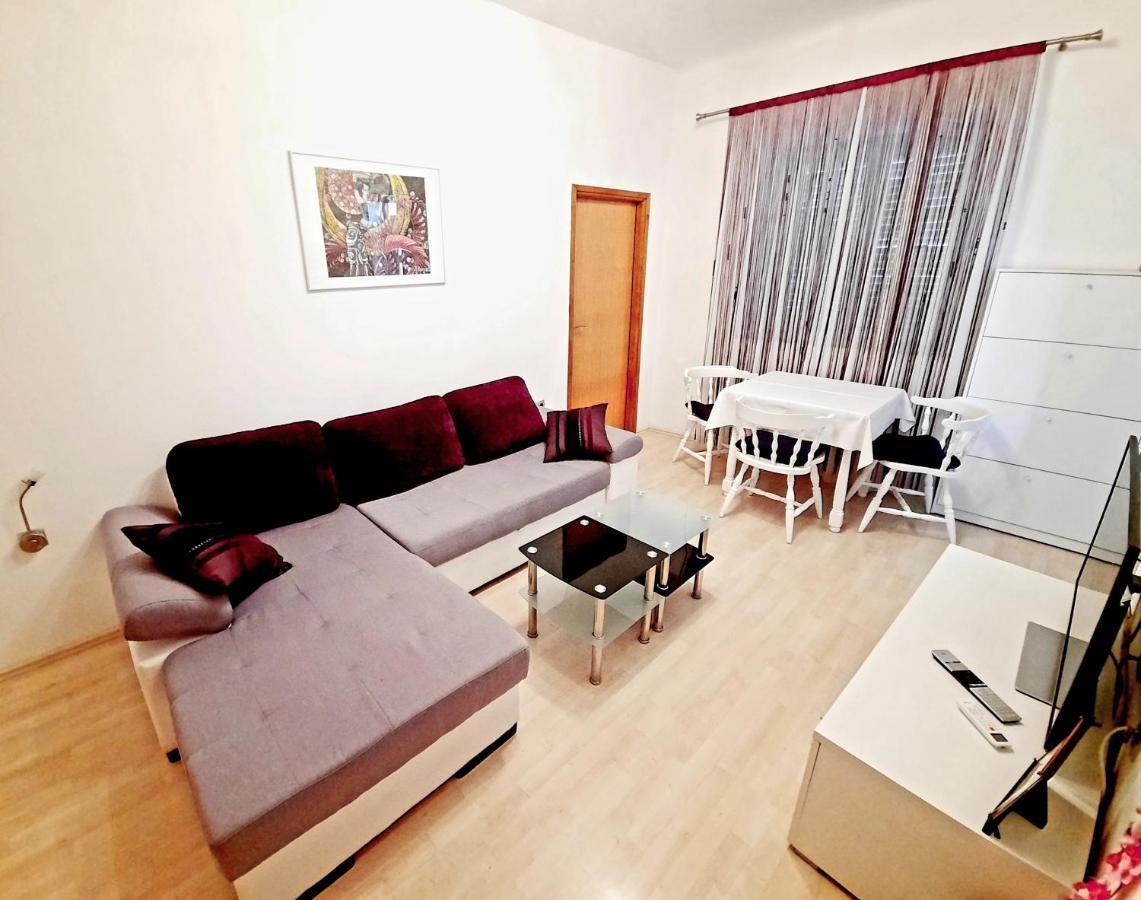 Apartment Ory Near The City Center With Free Parking Pola Esterno foto
